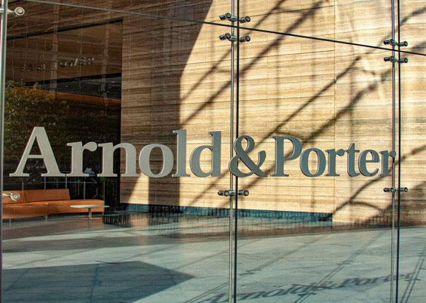 Decoding Success at Arnold & Porter Kaye Scholer Decoding Success at Arnold & Porter Kaye Scholer