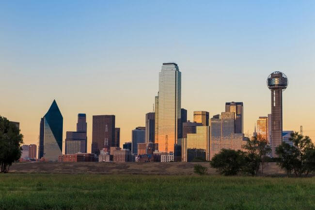 Holland & Knight Opens Office in Dallas with 12 Partners from Patton Boggs