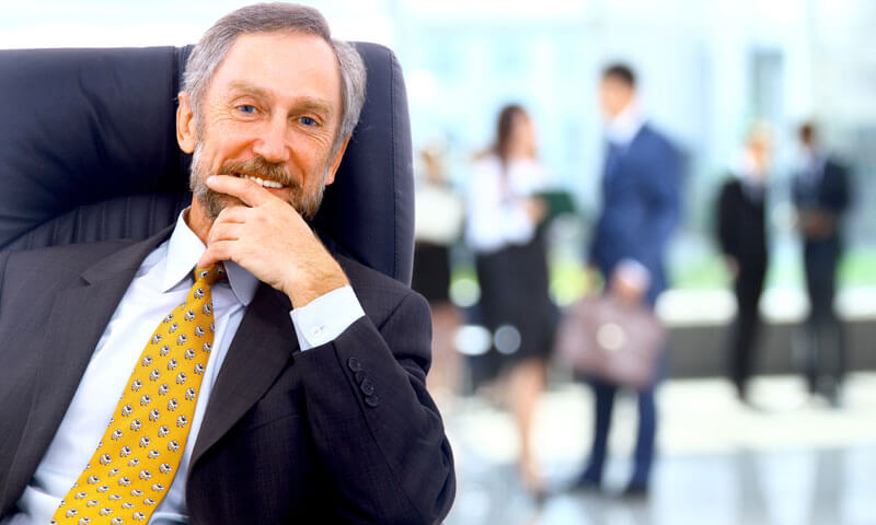 Is Contacting Your Old Boss a Good Looking for a Job? | BCGSearch.com