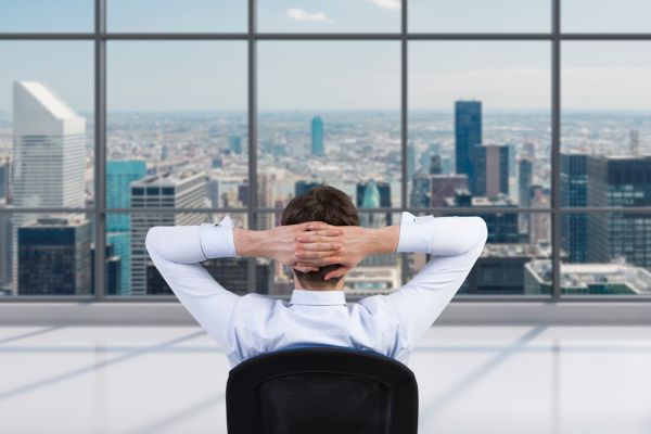 Why do law students and lawyers prefer large and famous law firms? Why do law students and lawyers prefer large and famous law firms?