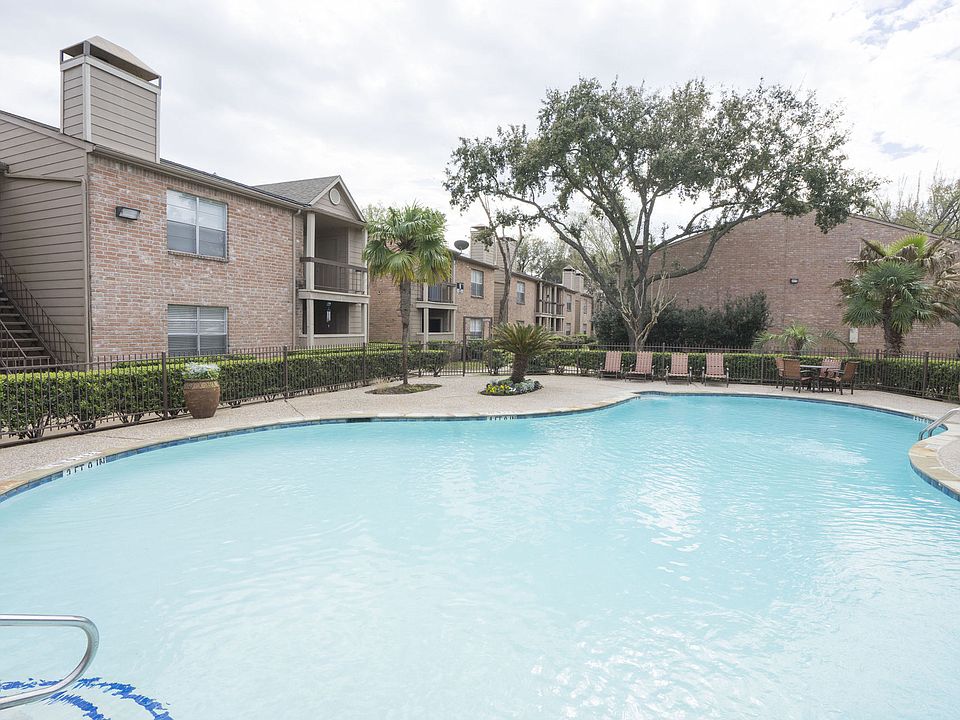 Holden Litigation The Woodlands, TX Office