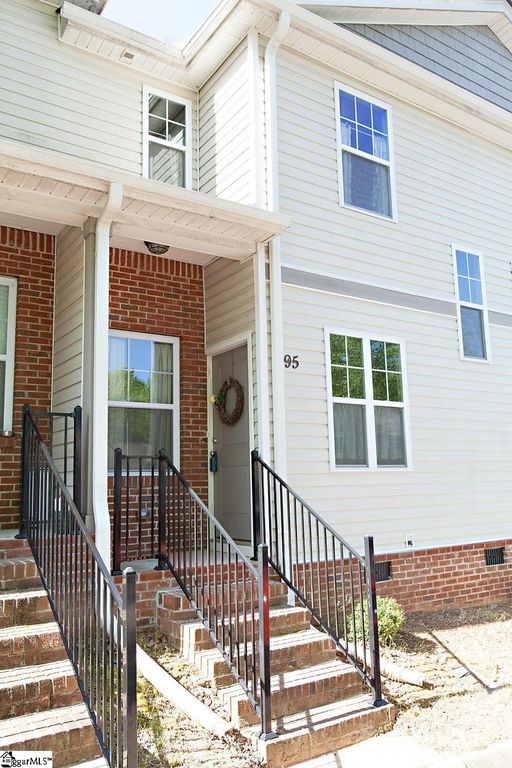 Simms Showers Leesburg, VA Office