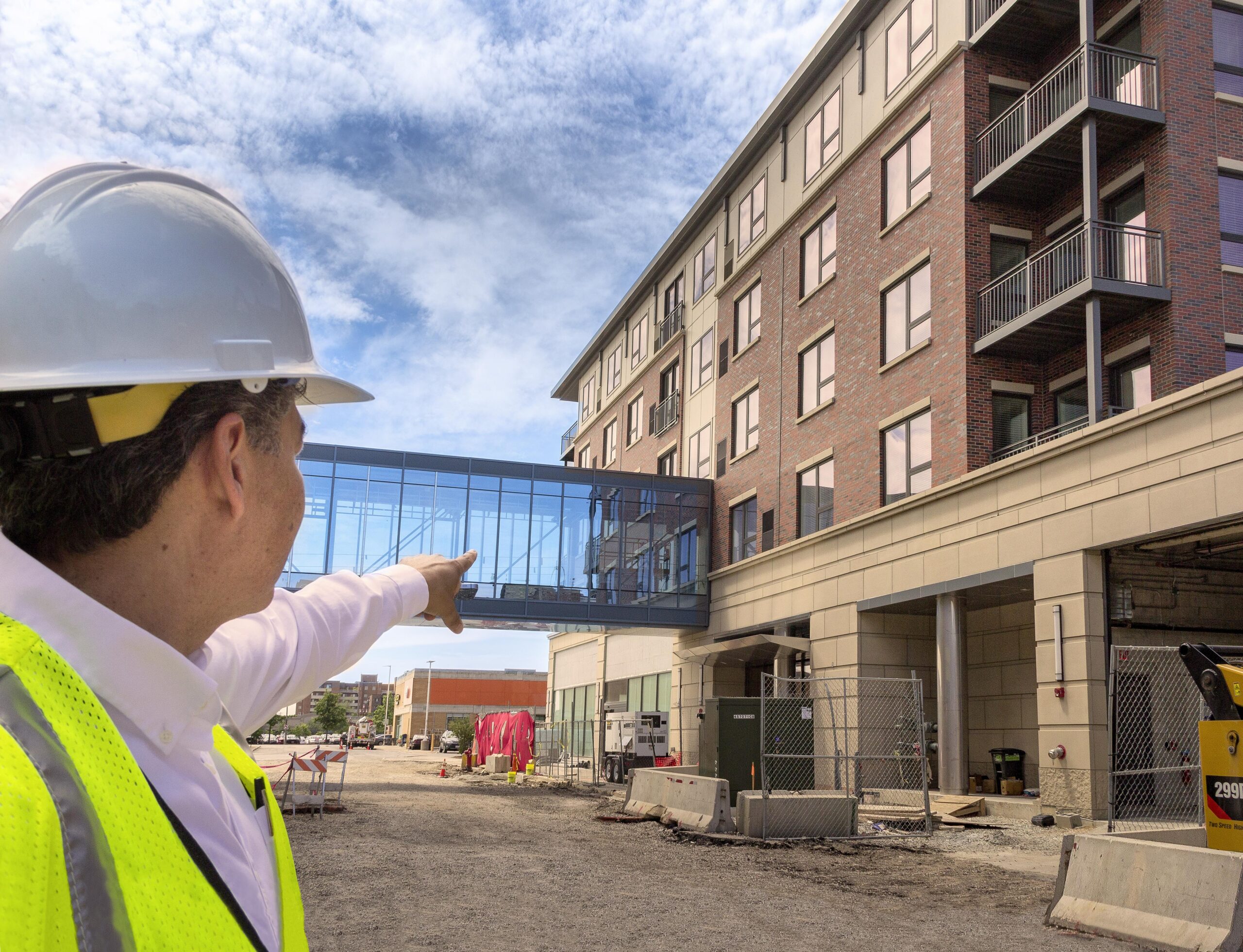 Jalanbo Law Corona,  Office