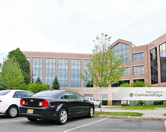 Clyde & Co LLP Florham Park, NJ Office