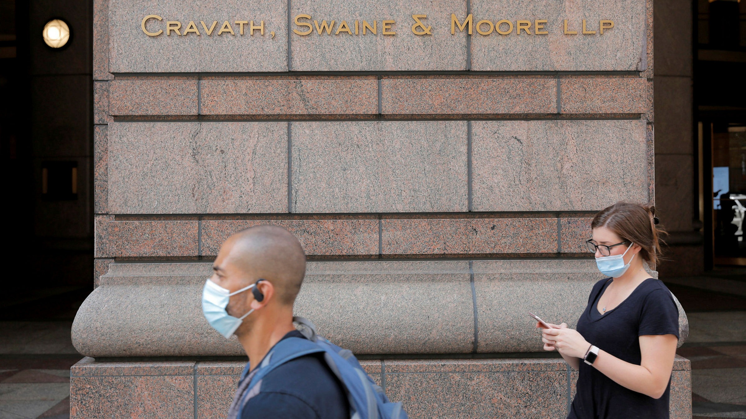 Cravath, Swaine & Moore LLP Hong Kong, China Office