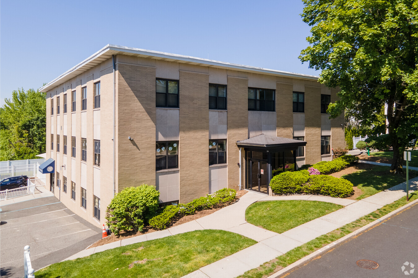 Kranjac Tripodi & Partners LLP Englewood Cliffs, NJ Office