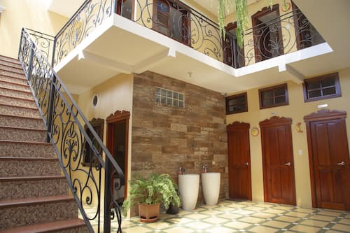 Qil+4 Abogados Guatemala City, Guatemala Office