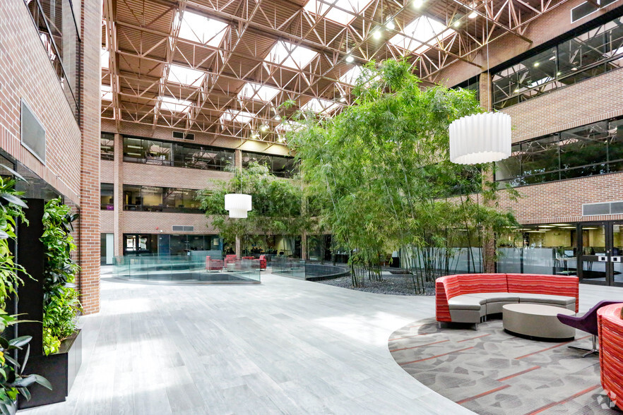 Dolenga & Dolenga, PLLC Farmington Hills, MI Office