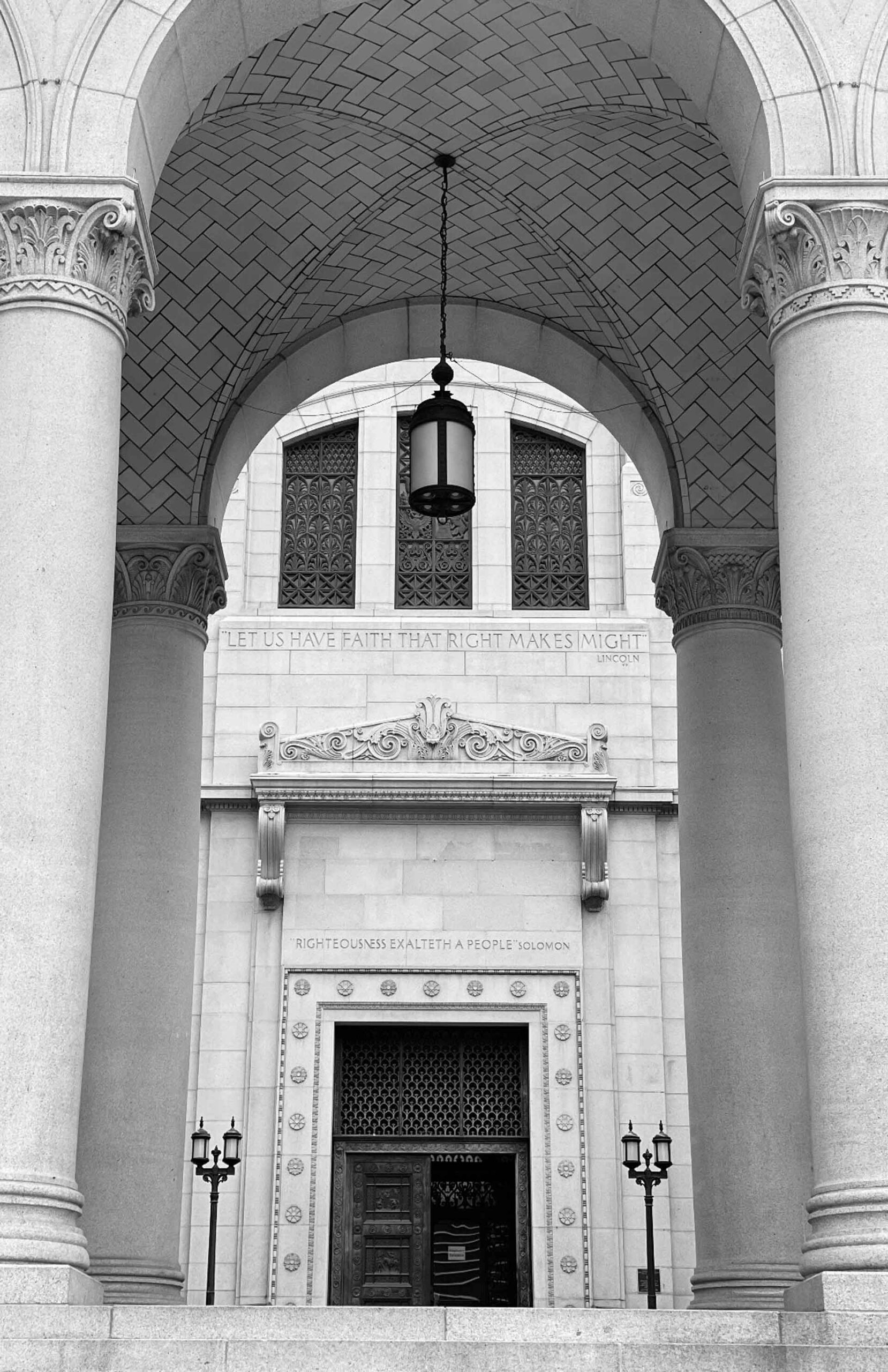 NORTON & MELNIK, APC Woodland Hills, CA Office