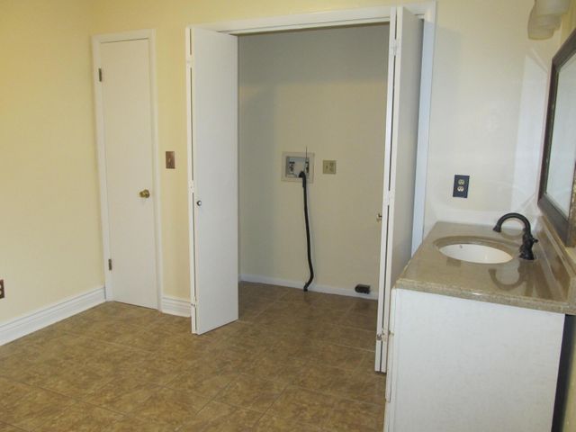 Simpson Law Firm De Funiak Springs, FL Office