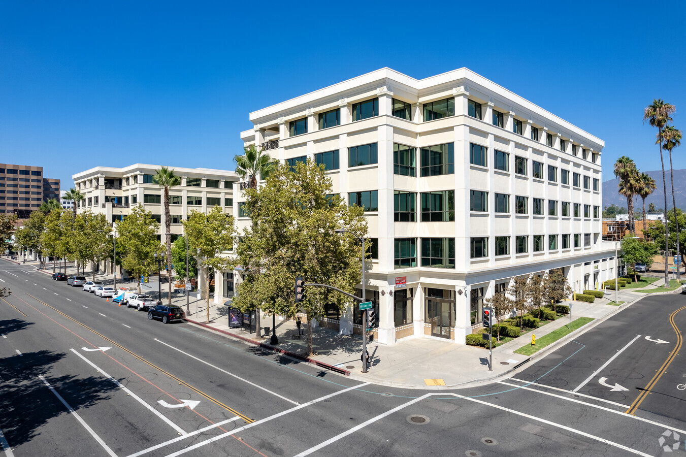 Oakwood Legal Group, LLP Pasadena, CA Office