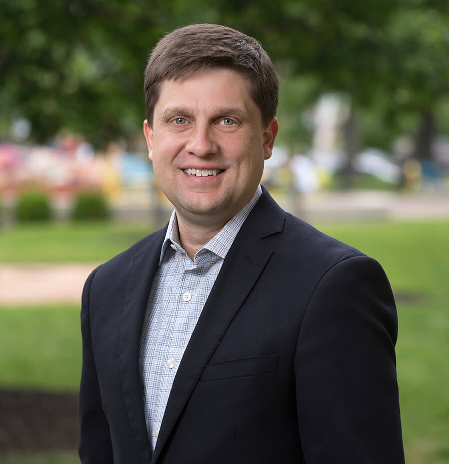 Kruger Carson Austin,  Office