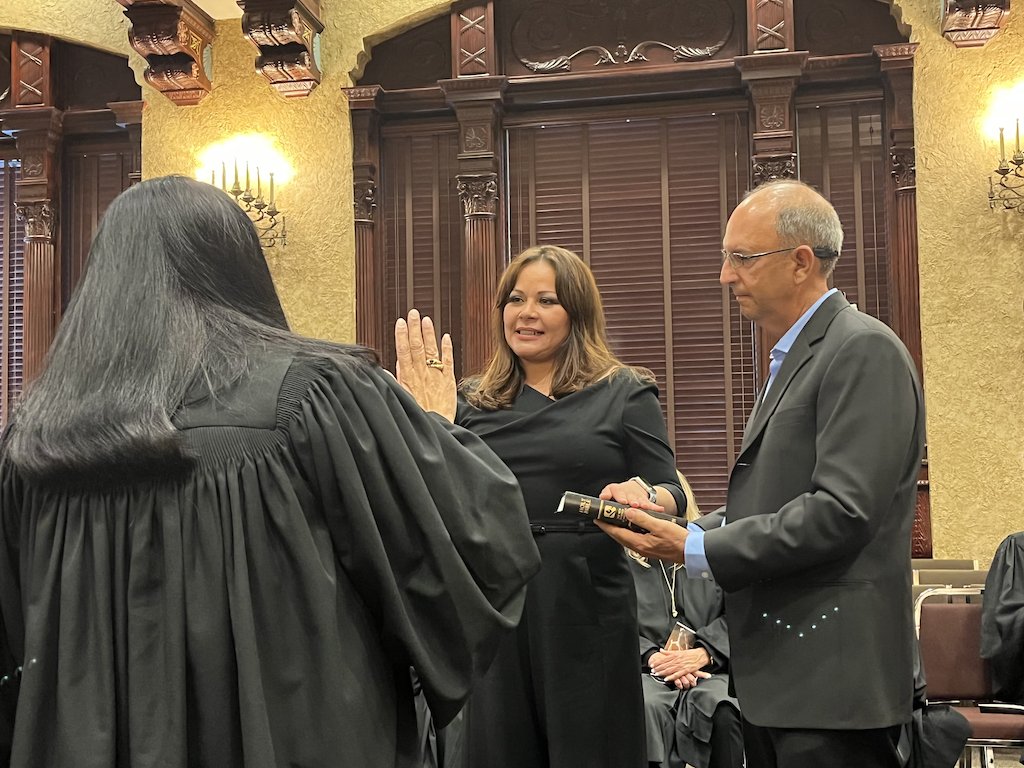 Aponte Law Miami,  Office