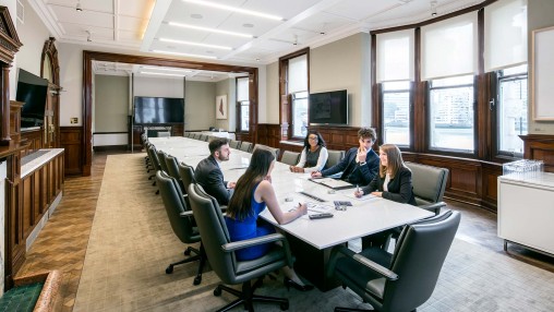 Gibson, Dunn & Crutcher LLP London, United Kingdom Office