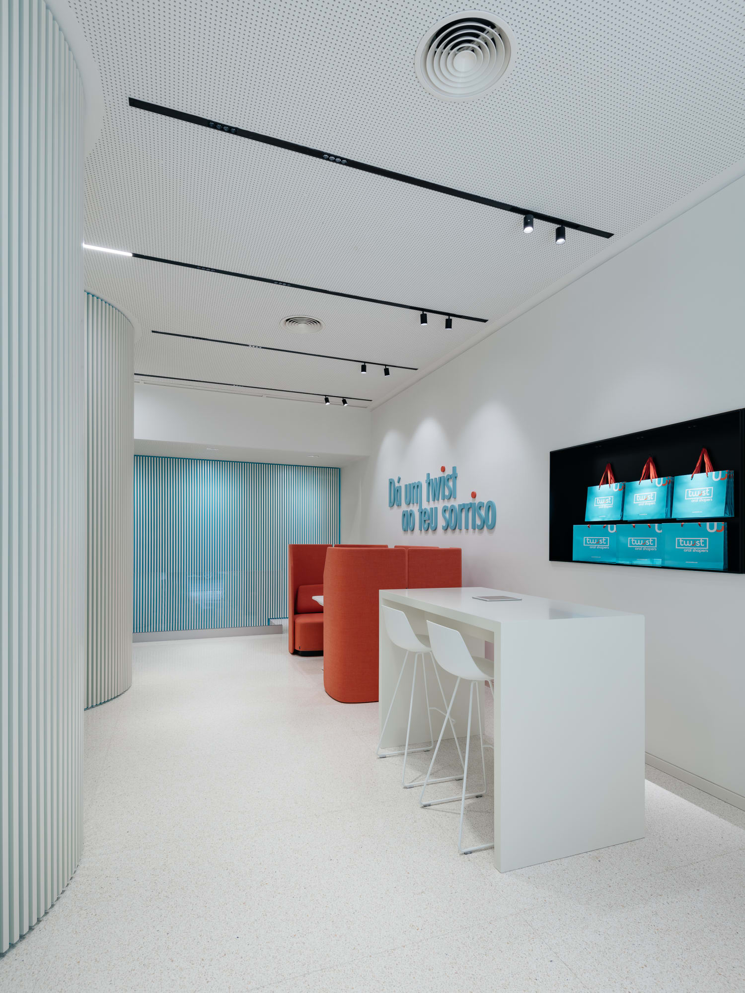 Silva Santiago, Chile Office