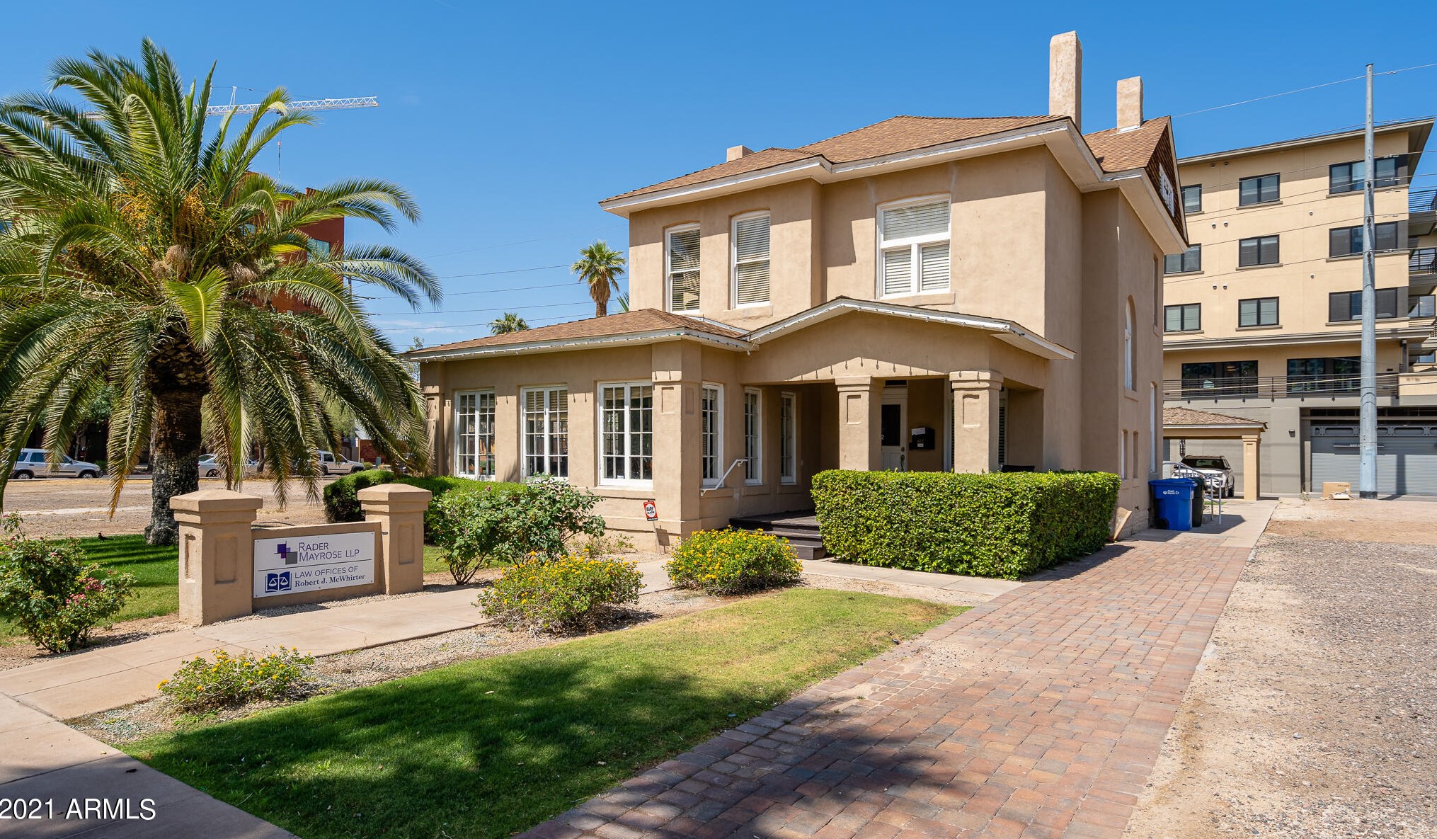 Houser LLP Phoenix, AZ Office