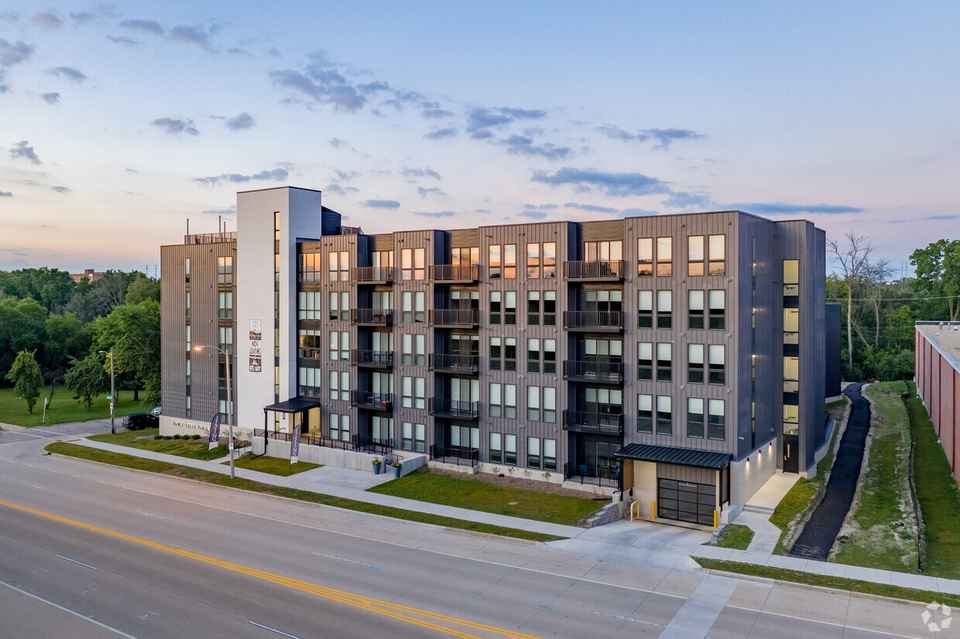 Frenn Law Milwaukee,  Office