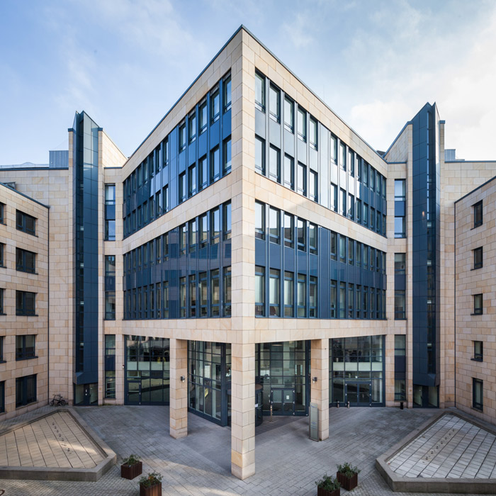 SMNG Rechtsanwaltsgesellschaft mbH Frankfurt am Main, Germany Office