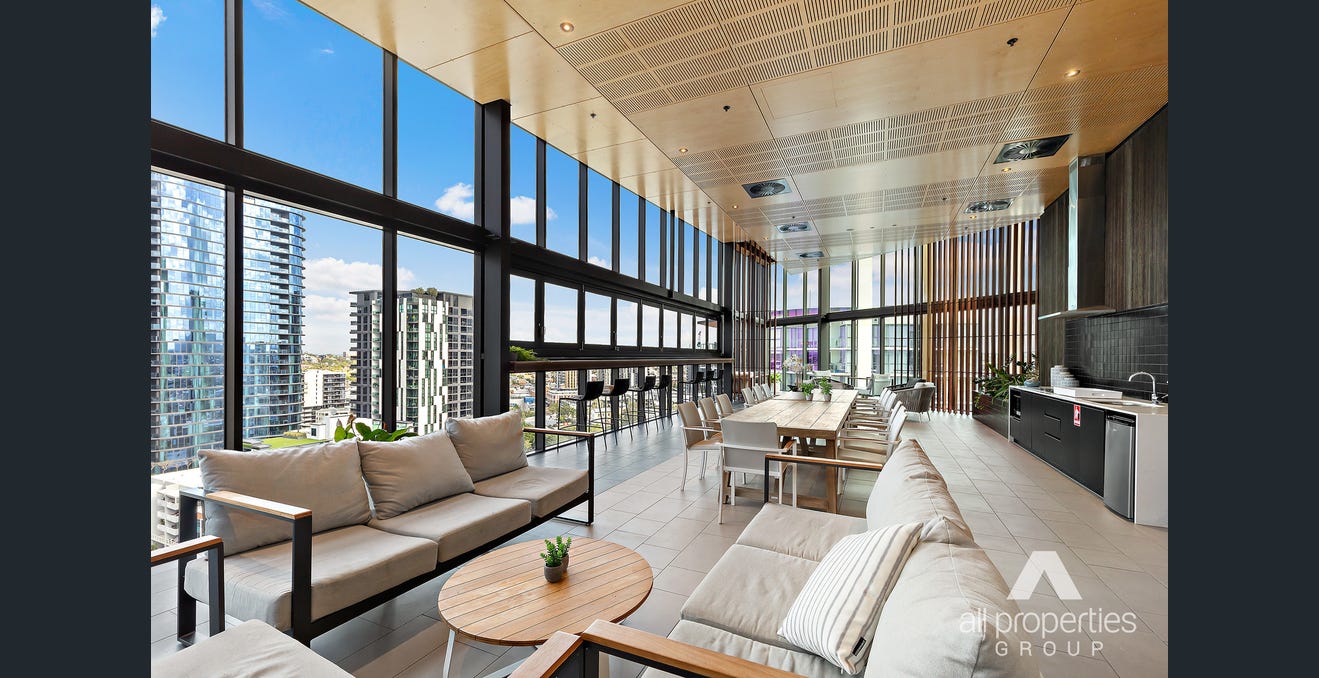 Corrs Chambers Westgarth Bundall, Australia Office