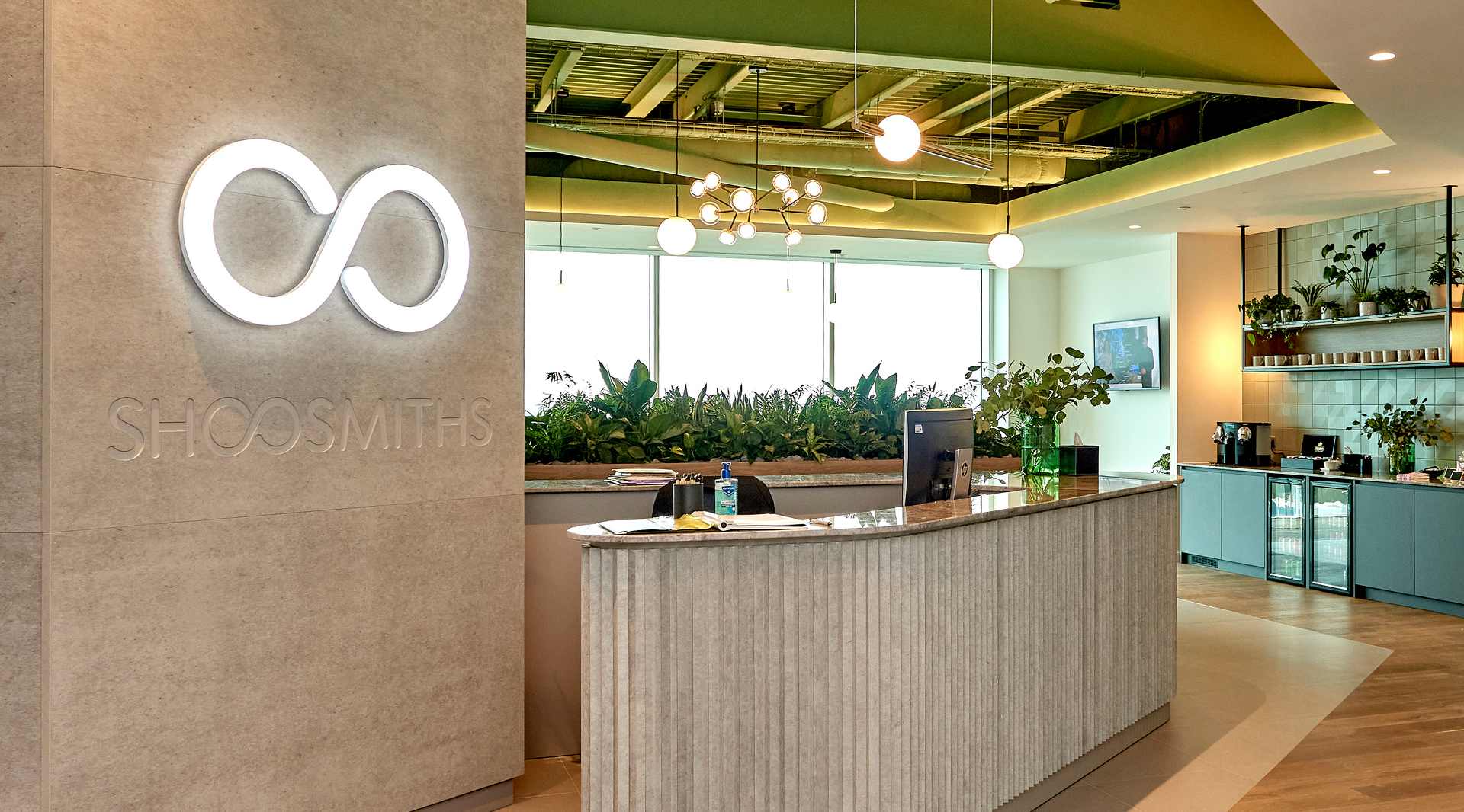 Shoosmiths LLP London, United Kingdom Office