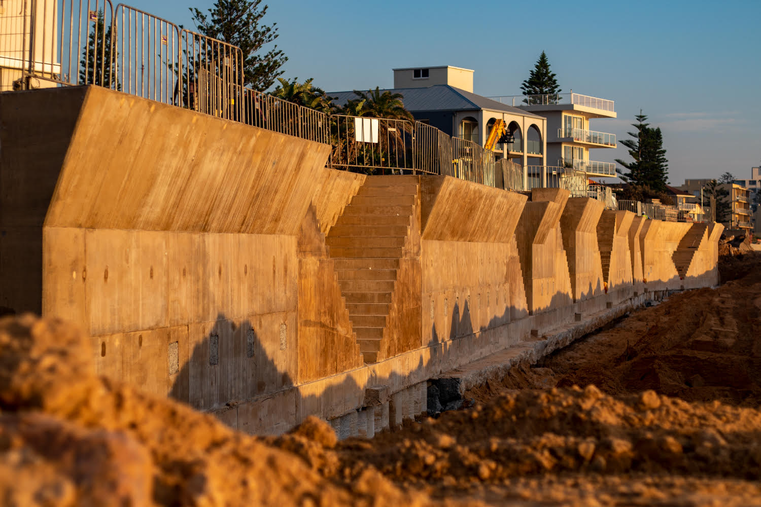 Slater & Gordon (UK) LLP Palm Beach, Australia Office