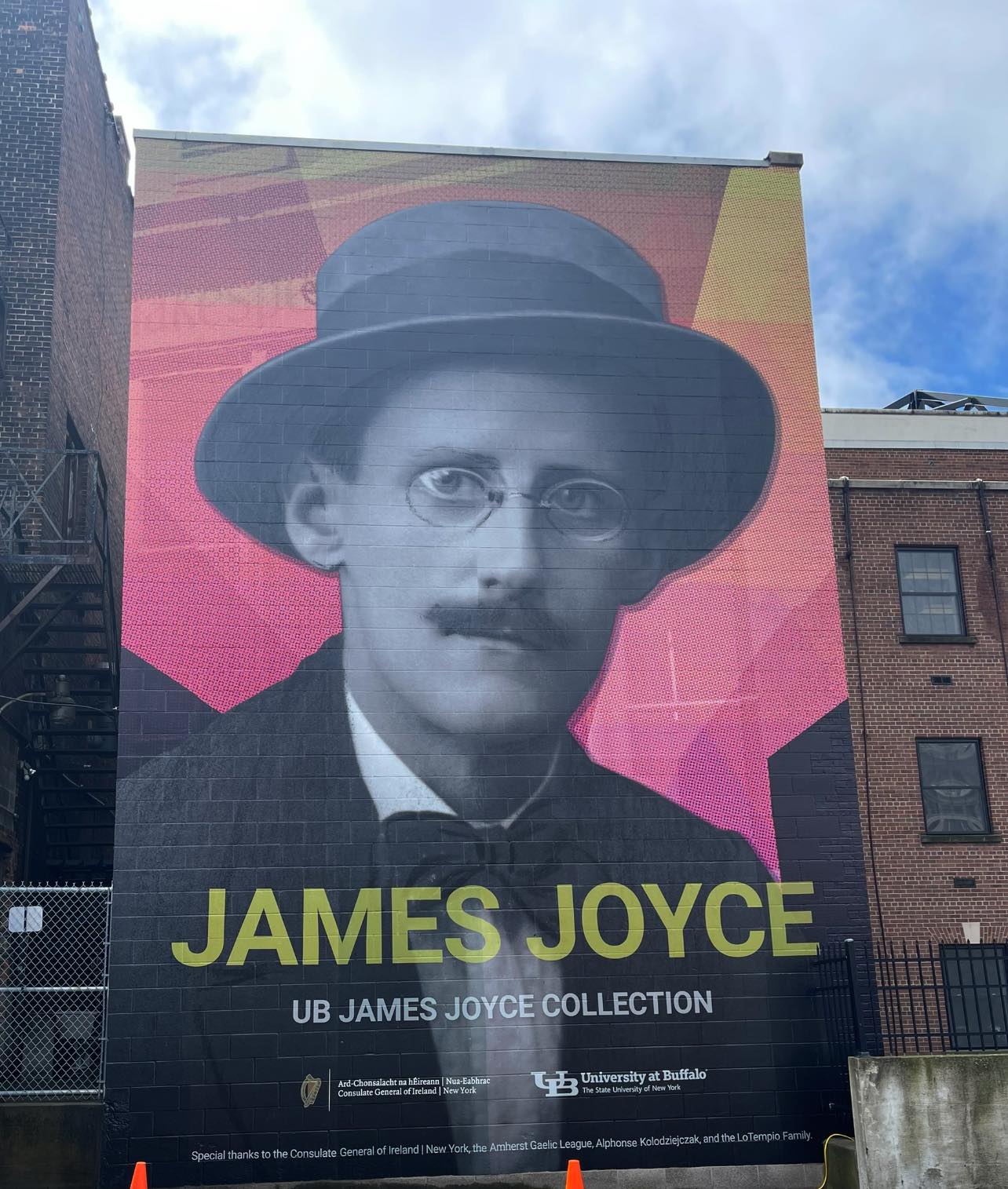 LoTempio PC Buffalo,  Office