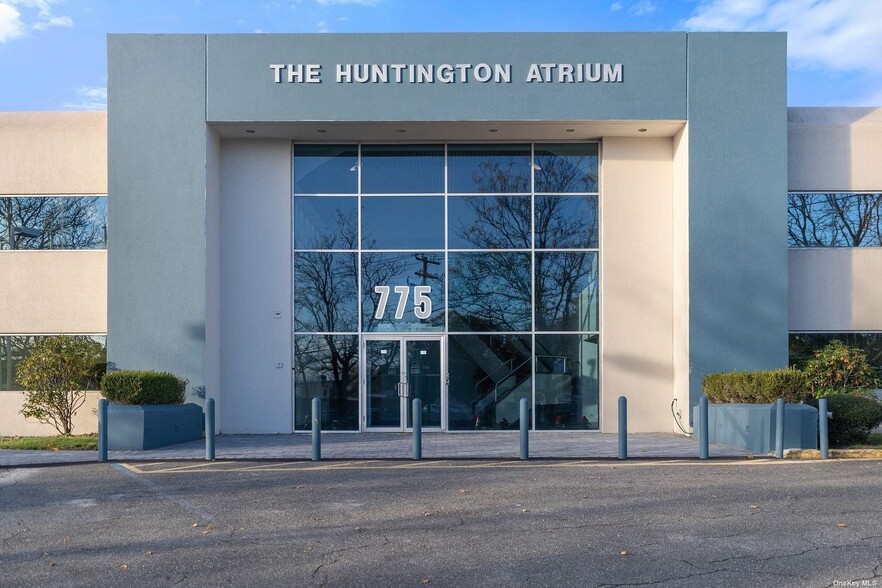 Blau Leonard Law Group Huntington,  Office