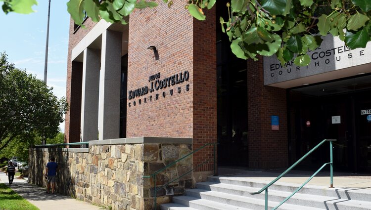 Montroll, Oettinger & Barquist P.C Burlington,  Office