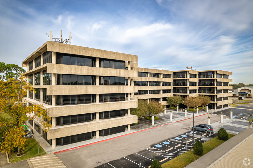 Rausch Sturm, LLP Houston, TX Office