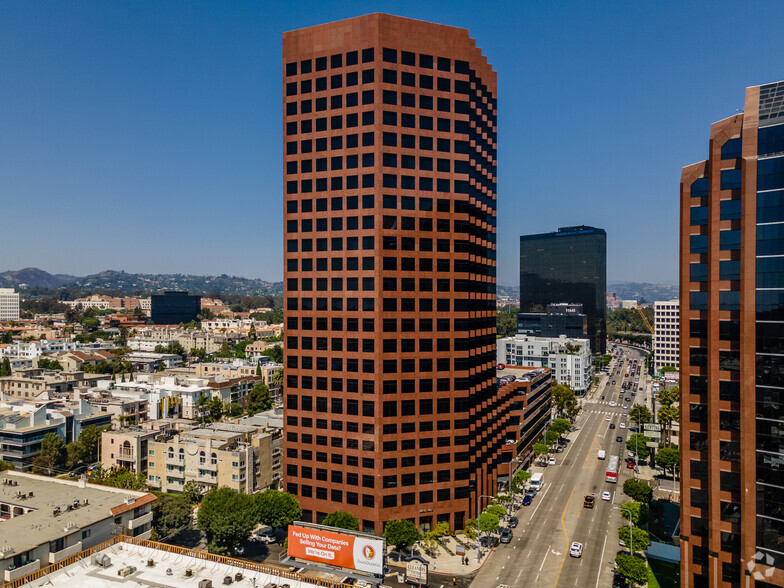 Stoll, Nussbaum & Polakov Los Angeles, CA Office