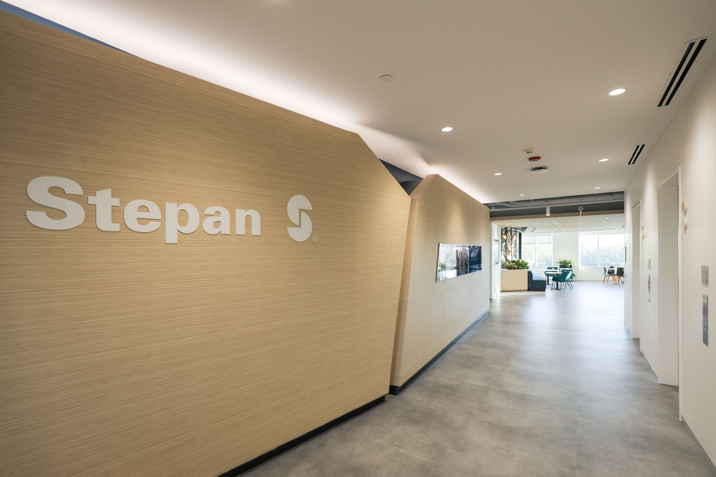 Hinshaw & Culbertson LLP Edwardsville, IL Office