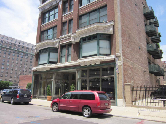 Wasinger Daming, LC Saint Louis,  Office