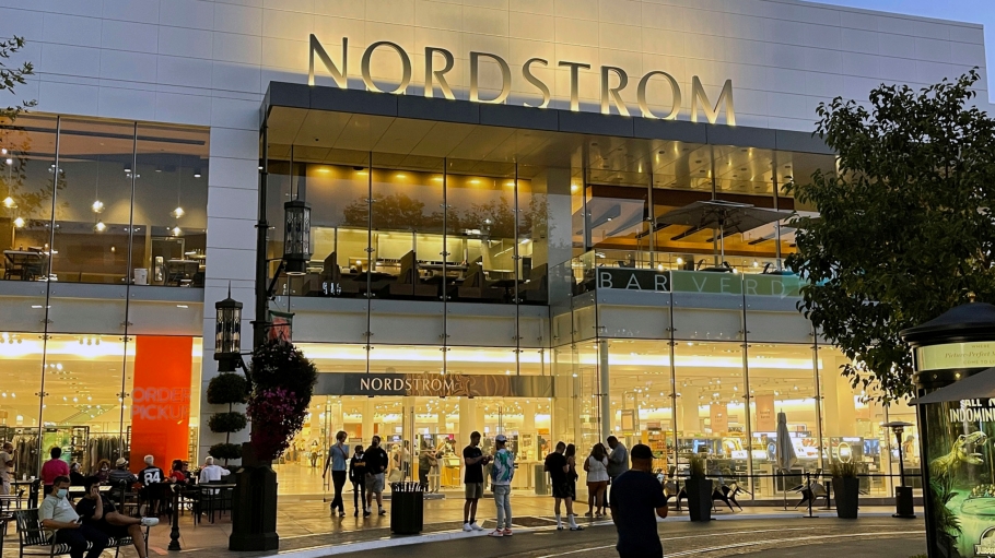 Custody Queens Newport Beach,  Office