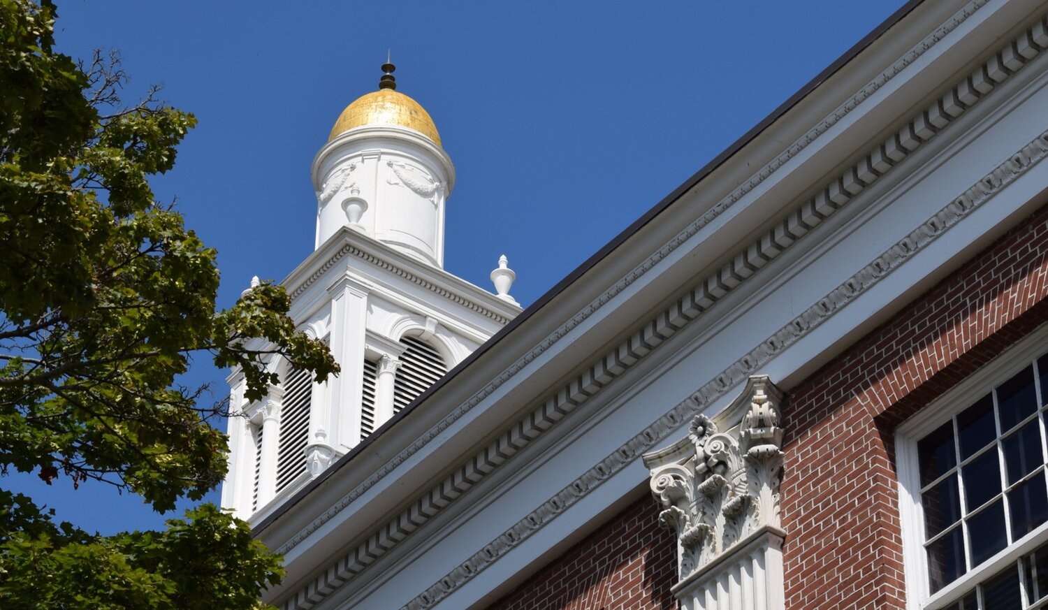 Montroll, Oettinger & Barquist P.C Burlington,  Office