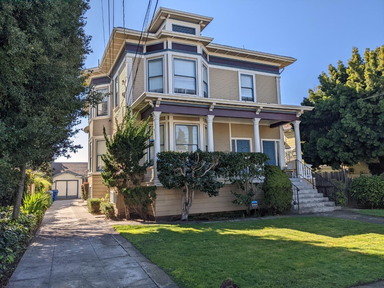 Clinton & Clinton Attorneys at Law San Francisco, CA Office