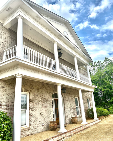 Lalor Bailey & Aby Jackson,  Office