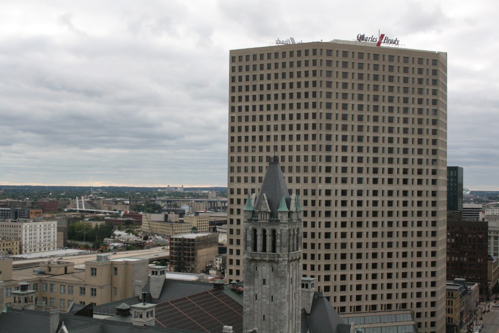 Quarles & Brady LLP Milwaukee, WI Office