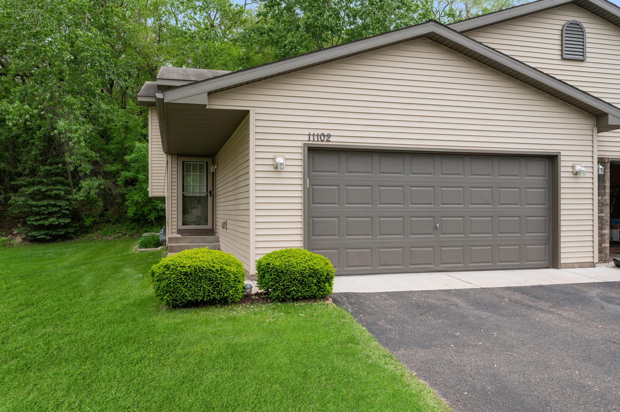 White & Associates Law Elk River,  Office