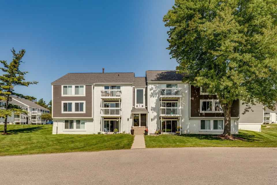 Finkel Whitefield Selik Farmington Hills, MI Office