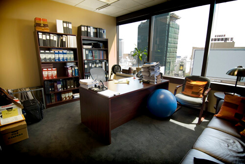 Quinn Emanuel Urquhart & Sullivan LLP Los Angeles, CA Office