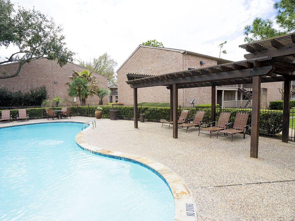 Holden Litigation The Woodlands, TX Office