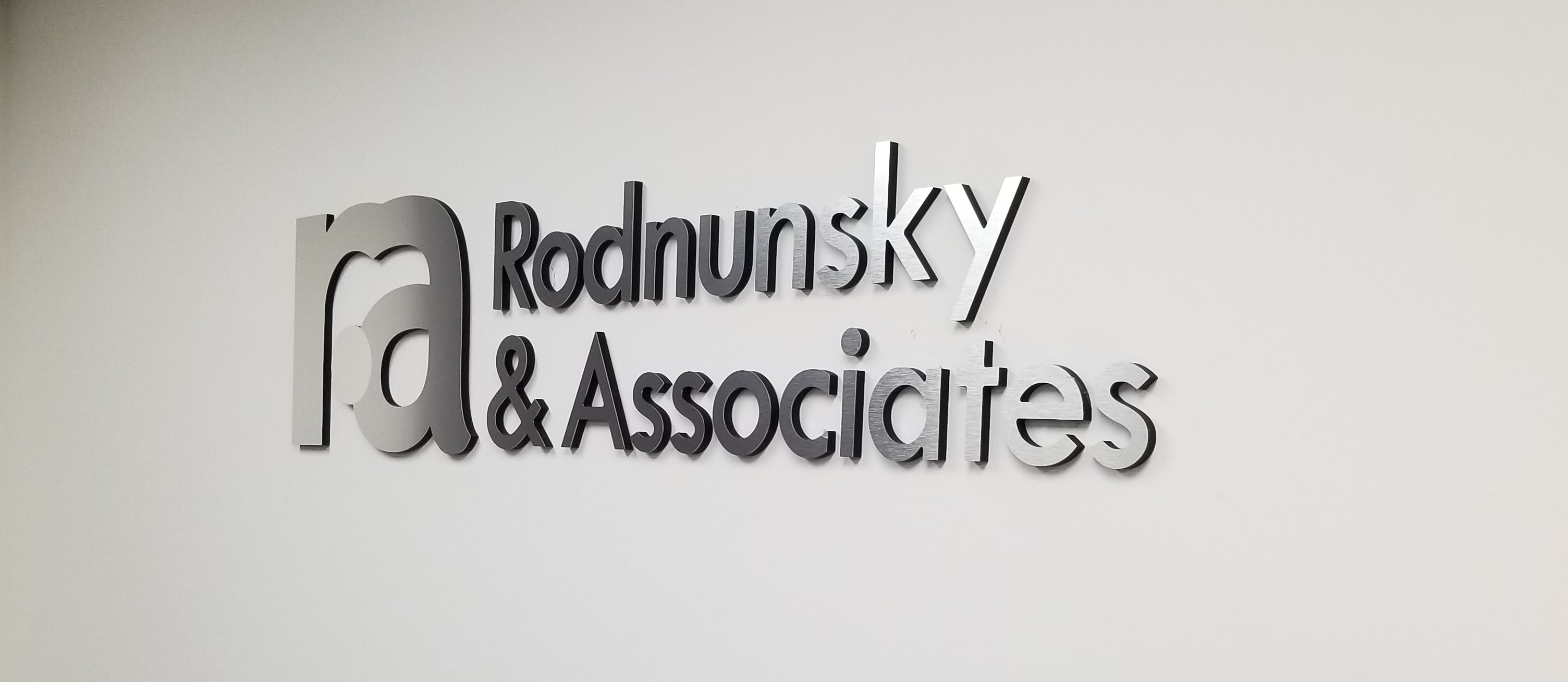 Rodnunsky & Associates Woodland Hills, CA Office