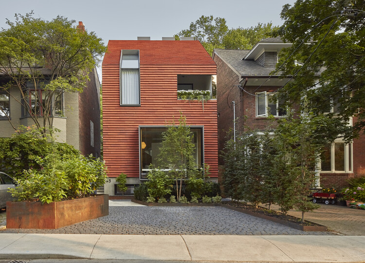 Houser Henry & Syron LLP Toronto, Canada Office