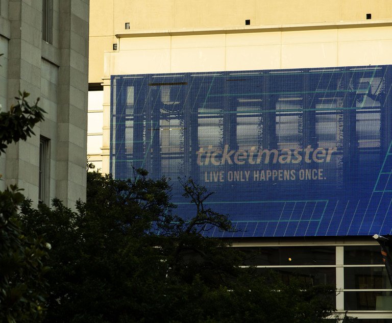 Quinn Emanuel Urquhart & Sullivan LLP Chicago, IL Office