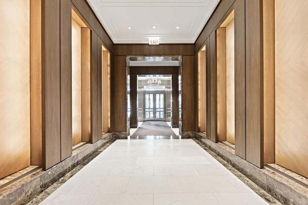 Brown, LLC Chicago, IL Office