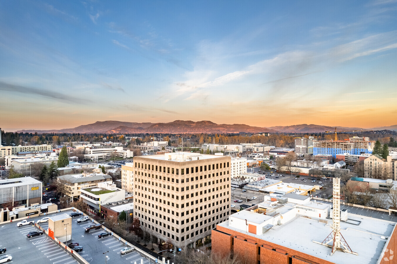 Gleaves Swearingen LLP Eugene,  Office