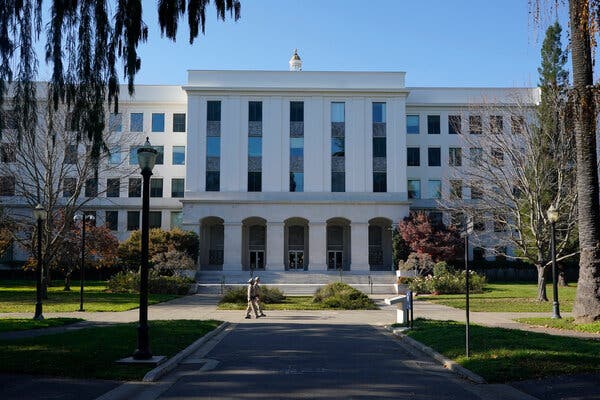 Hobbs, Straus, Dean & Walker, LLP Sacramento, CA Office