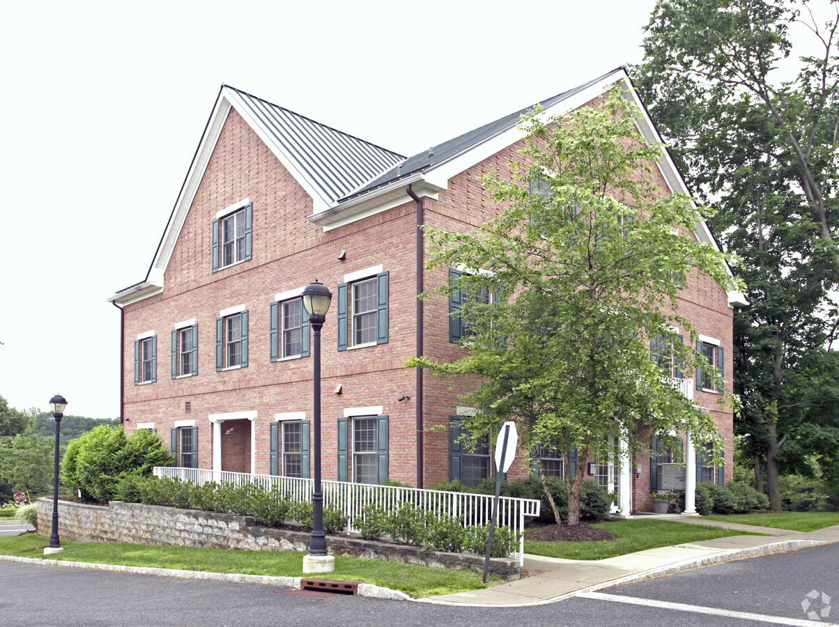 The Law Firm of Hall & Hall, LLP Lincroft, NJ Office