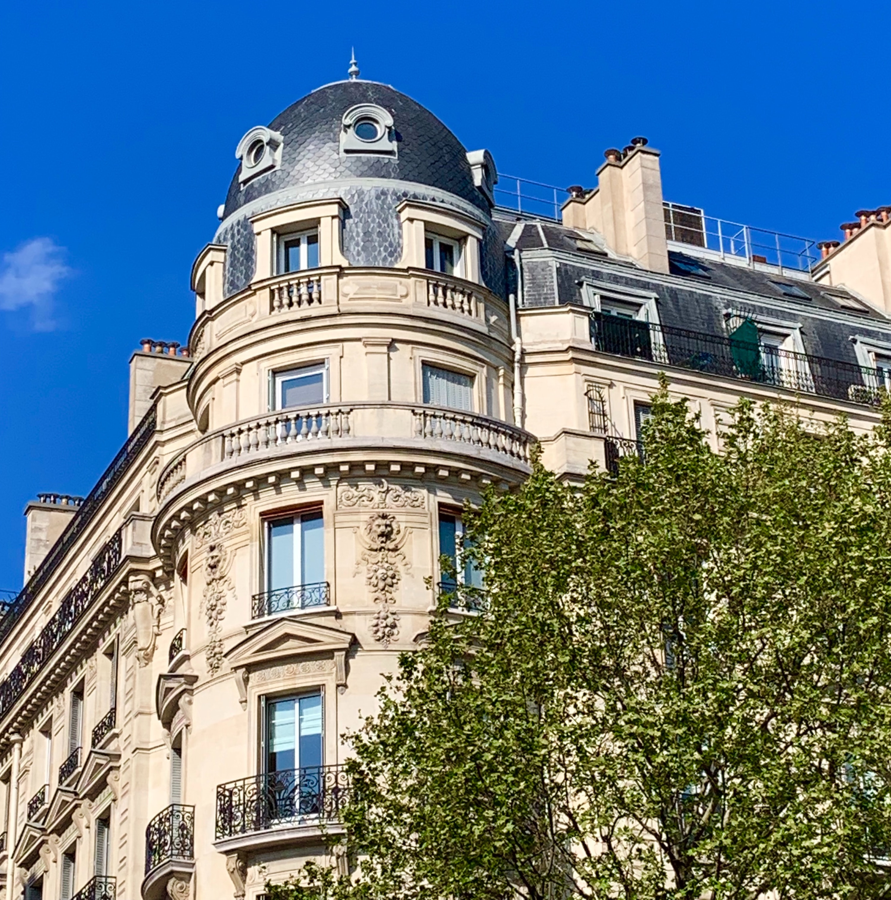 Soulez Lariviere & Associes Paris, France Office