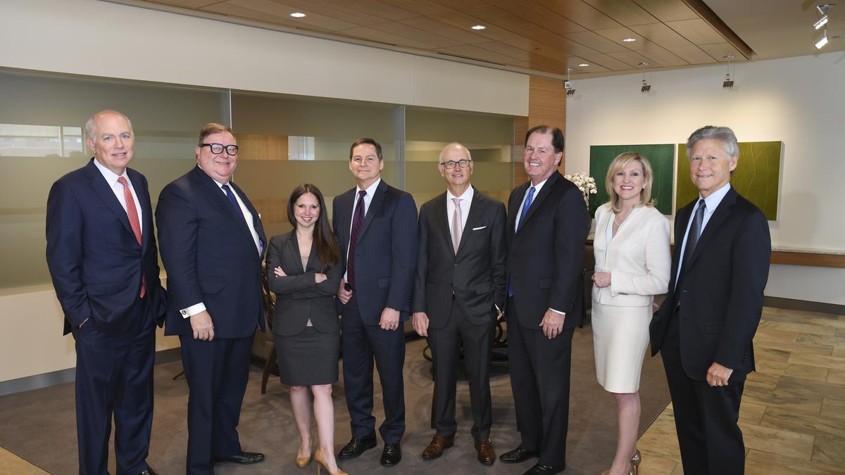 Winston & Strawn LLP Dallas, TX Office